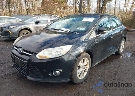 2012 Ford Focus Sel z USA, uszkodzony, nr VIN 1FAHP3H23CL219033